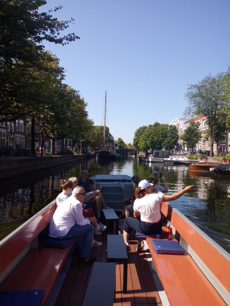 Canal cruise The Hague